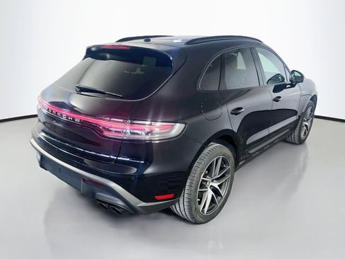 Used 2024 Porsche Macan AWD/4WD image 8