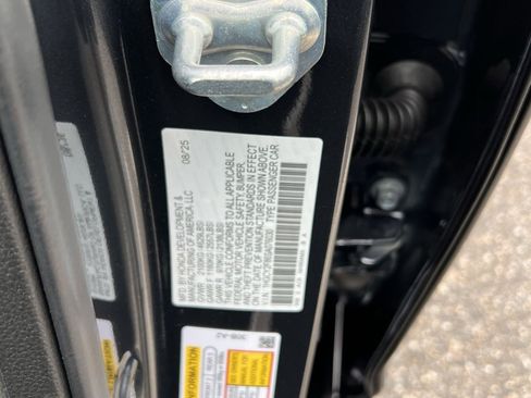 Used 2025 Honda Accord Touring image 32