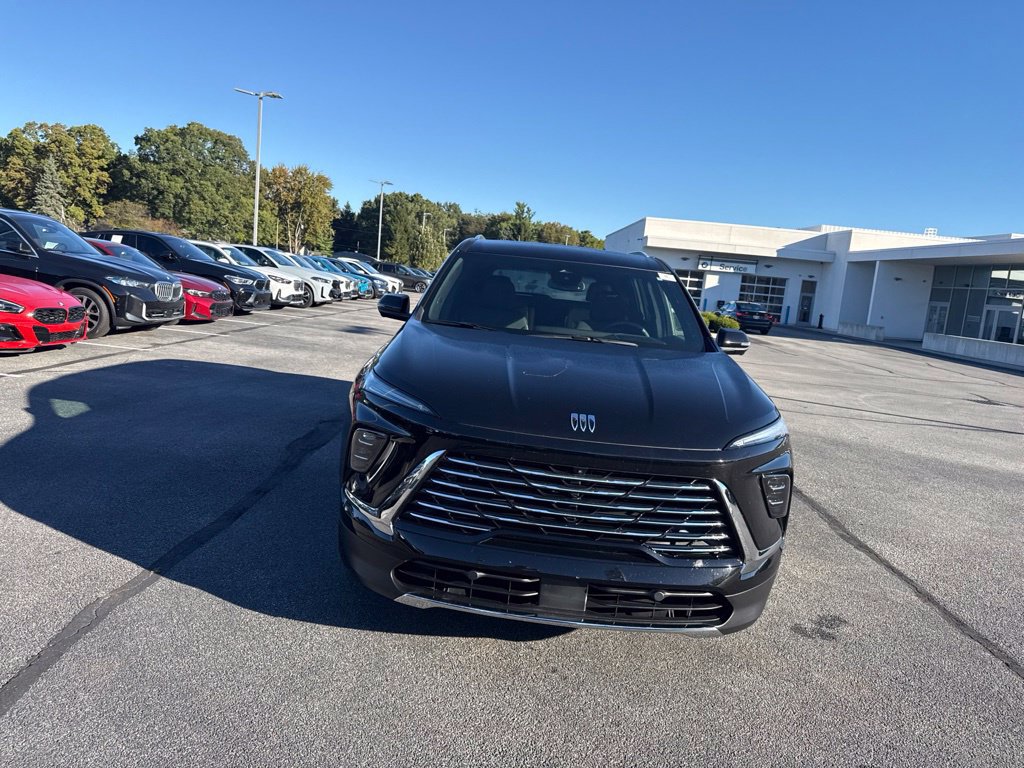 Used 2025 Buick Enclave Preferred w/ Trailering Package, 5000 lbs. AWD/4WD image 2