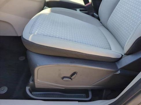 Used 2019 Ford Transit Connect XLT FWD image 9