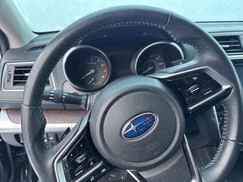 Used 2018 Subaru Outback 2.5i Limited image 6