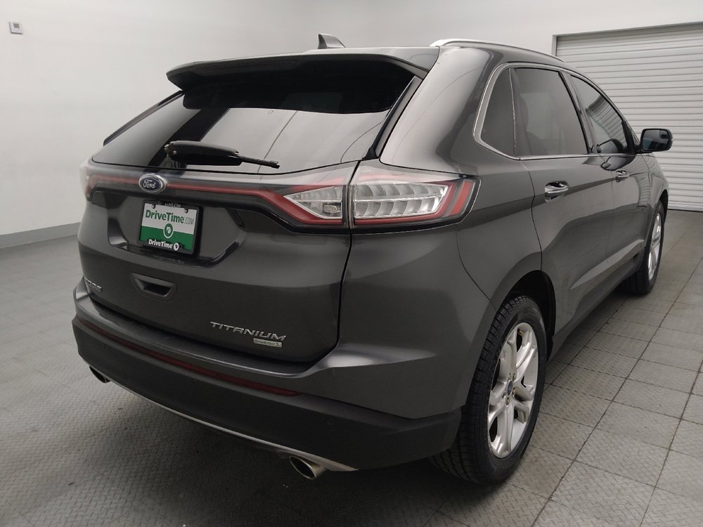 Used 2018 Ford Edge Titanium w/ Technology Package FWD image 9