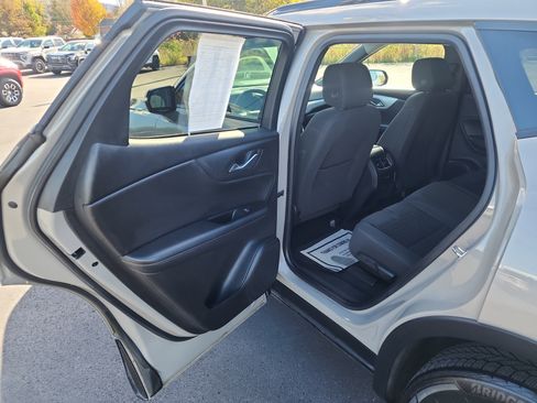 Used 2021 Chevrolet Blazer LT image 24