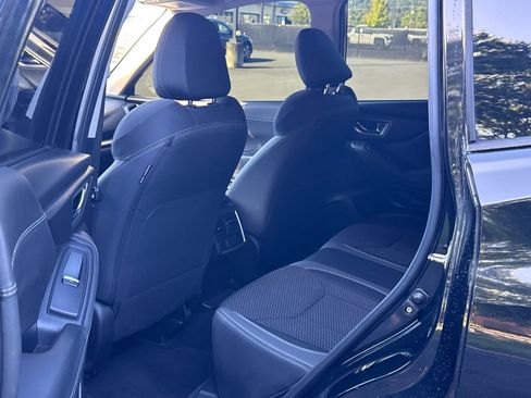 Used 2019 Subaru Forester Premium w/ Popular Package #1 AWD/4WD image 8