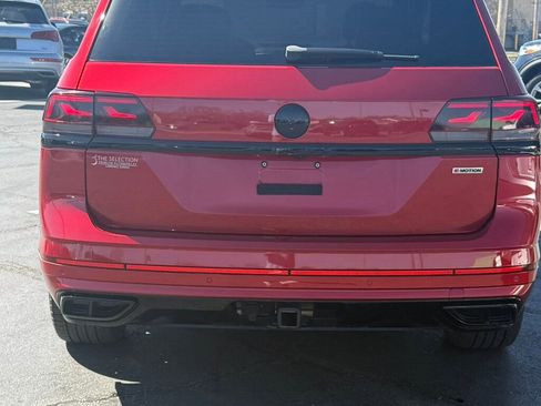 Used 2021 Volkswagen Atlas SEL Premium image 14