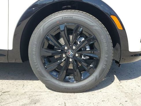 New 2026 Buick Envista Sport Touring w/ Convenience I Package FWD image 6