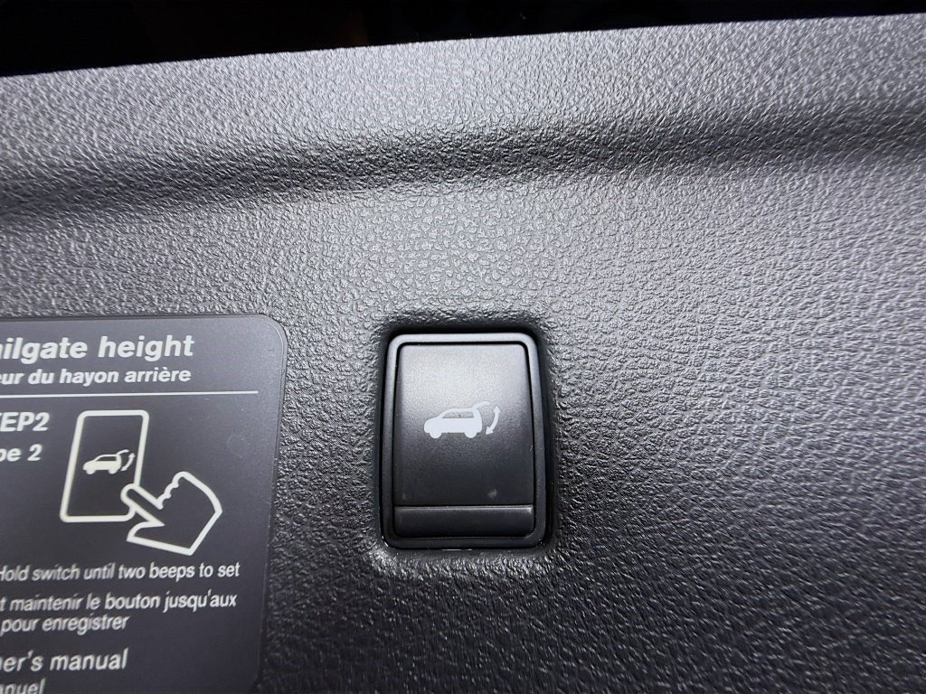 Used 2020 INFINITI QX50 Sensory w/ Proactive Package AWD/4WD image 42