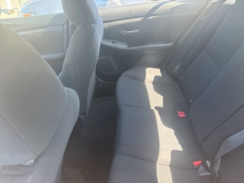 Used 2022 Nissan Sentra S FWD image 7