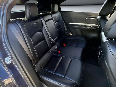 Used 2024 Cadillac XT4 Premium Luxury image 23