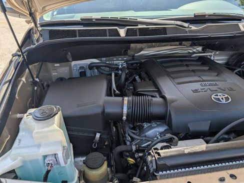 Used 2013 Toyota Sequoia Platinum RWD image 27