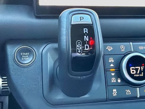 Used 2024 Land Rover Defender 110 Carpathian Edition AWD/4WD image 29