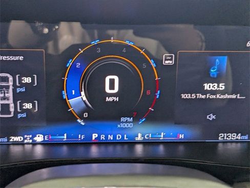 Used 2023 Chevrolet Colorado ZR2 w/ ZR2 Convenience Package III image 24