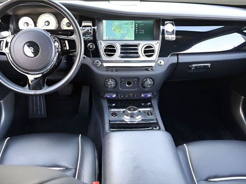 Certified 2017 Rolls-Royce Wraith RWD image 26