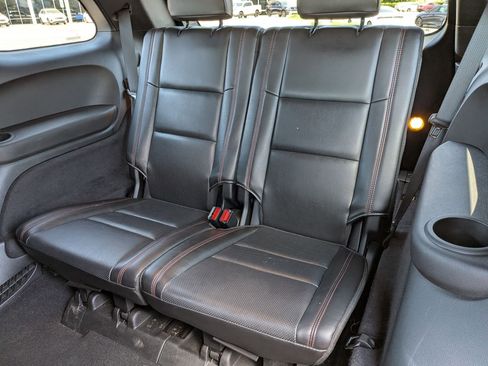 Used 2024 Dodge Durango GT RWD image 31