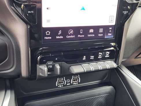 New 2026 RAM 2500 Lone Star AWD/4WD image 18
