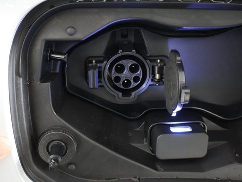 New 2025 Mitsubishi Outlander SE AWD/4WD image 22