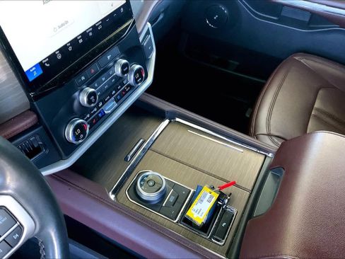 Certified 2024 Ford Expedition Max Limited image 17