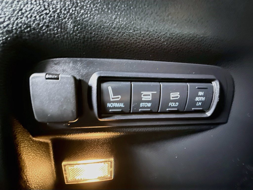 Used 2016 Ford Explorer Sport w/ Equipment Group 401A AWD/4WD image 43