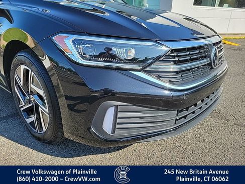 Certified 2022 Volkswagen Jetta SEL FWD image 21