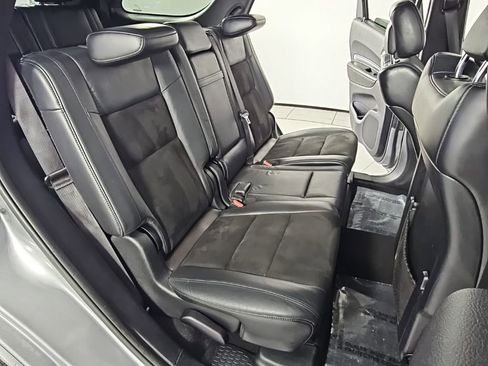 Used 2020 Dodge Durango GT image 19