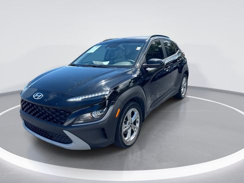 Used 2023 Hyundai Kona SEL w/ Cargo Package FWD image 8