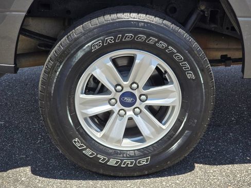 Used 2016 Ford F150 XLT AWD/4WD image 15