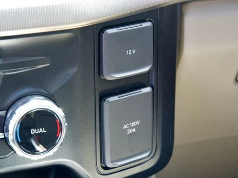 Used 2026 Ford F450 Platinum w/ Platinum Plus Package AWD/4WD image 34
