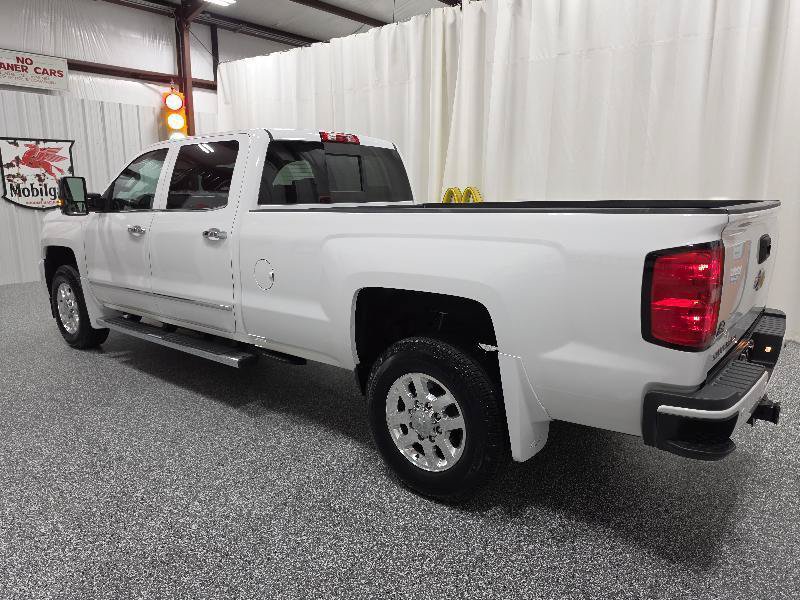 Used 2015 Chevrolet Silverado 3500 High Country w/ Duramax Plus Package AWD/4WD image 8