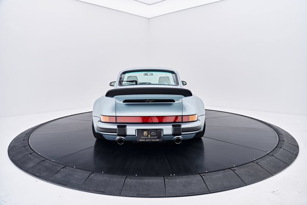 Used 1990 Porsche 911 Carrera image 18