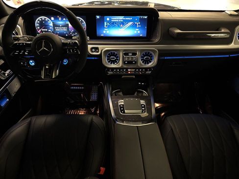 Used 2025 Mercedes-Benz G 63 AMG 4MATIC image 12