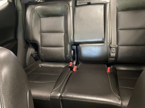 Used 2018 Chevrolet Equinox Premier FWD image 46