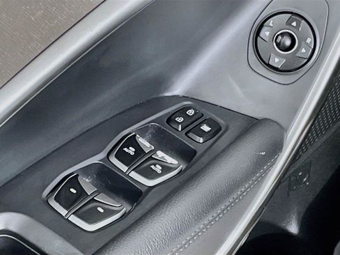 Used 2018 Hyundai Santa Fe Sport w/ 2.4L Value Package 02 AWD/4WD image 20