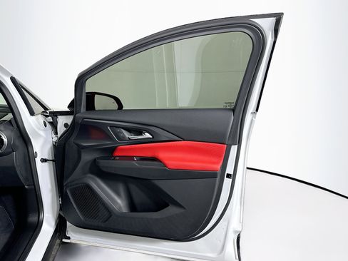 Used 2024 Chevrolet Equinox EV RS image 33