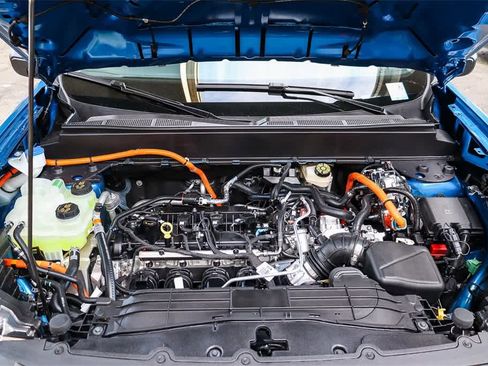 New 2026 Ford Maverick XL image 26