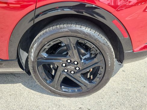 Used 2025 Chevrolet Equinox EV RS FWD image 28