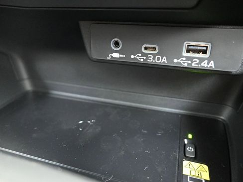 New 2025 Subaru Crosstrek 2.5i Limited w/ Crosstrek Mirror Package image 33