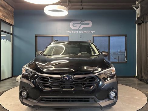 Used 2024 Subaru Crosstrek 2.0i Premium w/ Popular Package #4 image 8