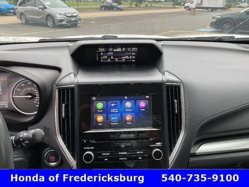 Used 2019 Subaru Forester Premium AWD/4WD image 38