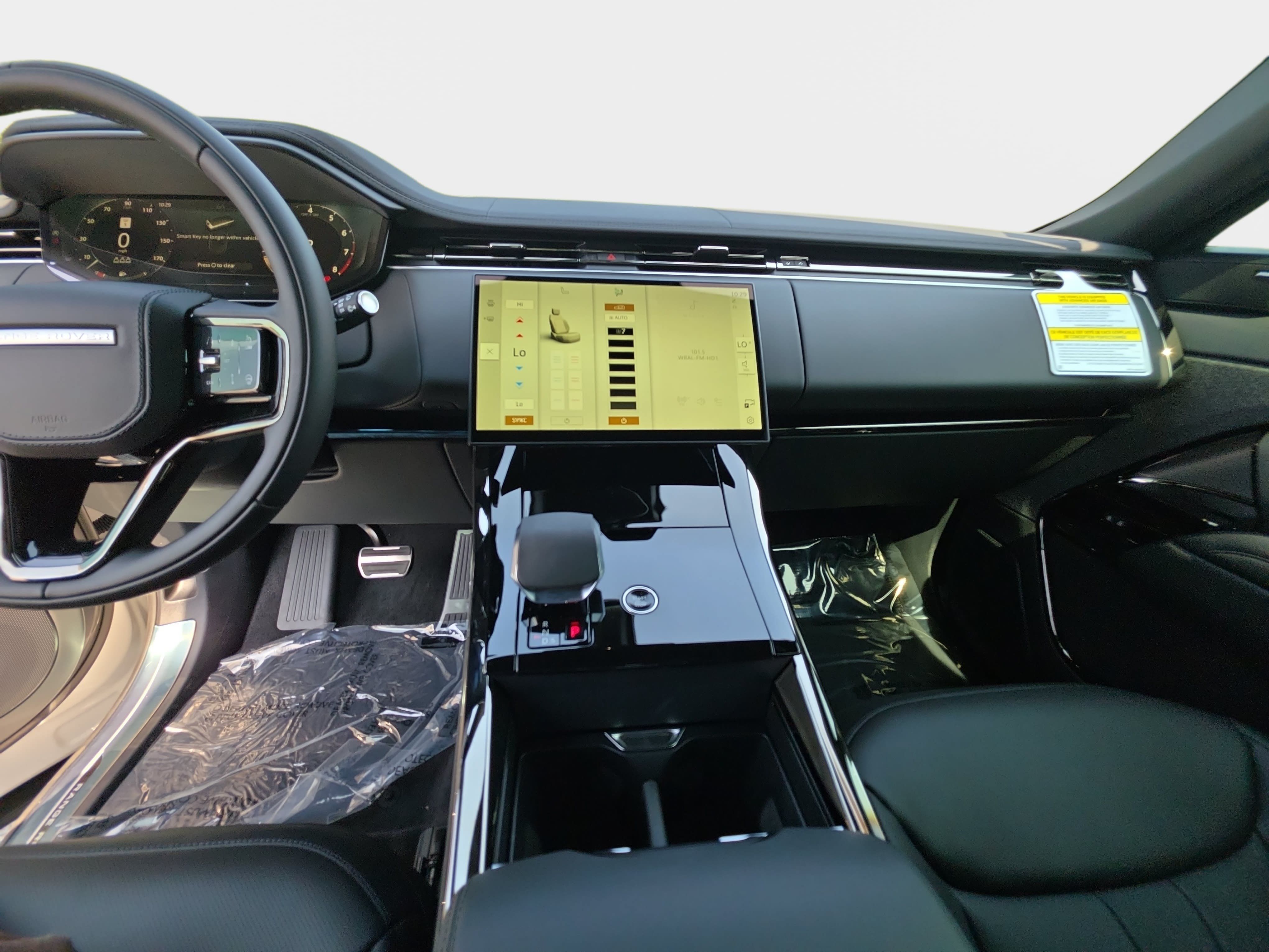 New 2026 Land Rover Range Rover Sport Dynamic SE AWD/4WD image 21
