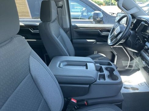Used 2024 GMC Sierra 1500 Elevation AWD/4WD image 5