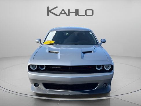 Used 2016 Dodge Challenger R/T Scat Pack w/ Leather Interior Group RWD image 7