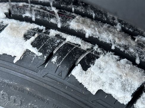 New 2026 Nissan Pathfinder SV image 10