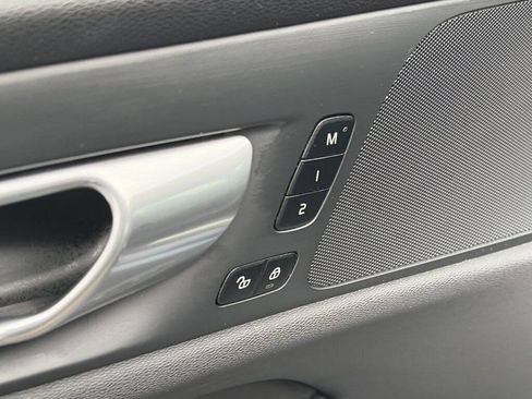 Used 2024 Volvo S60 B5 Core image 25