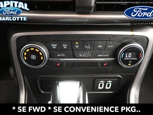 Used 2019 Ford EcoSport SE w/ SE Convenience Package FWD image 17