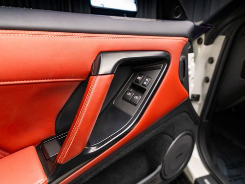 Used 2023 Nissan GT-R Premium w/ Premium Interior Package AWD/4WD image 60