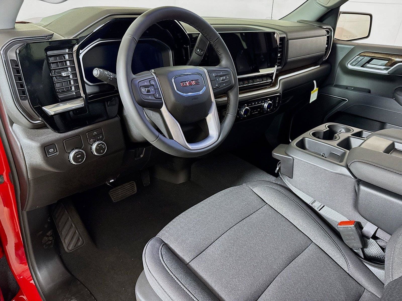 New 2026 GMC Sierra 1500 SLE w/ Preferred Package RWD image 5
