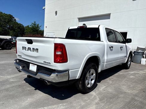 Used 2025 RAM 1500 Big Horn AWD/4WD image 21