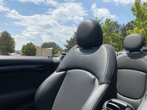 Used 2024 MINI Cooper S FWD image 18