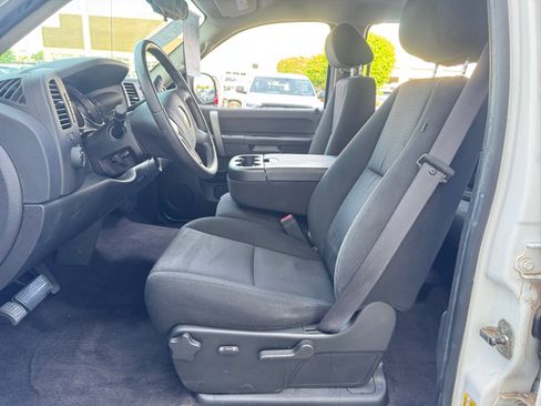 Used 2010 Chevrolet Silverado 1500 LT w/ Power Pack Plus image 14