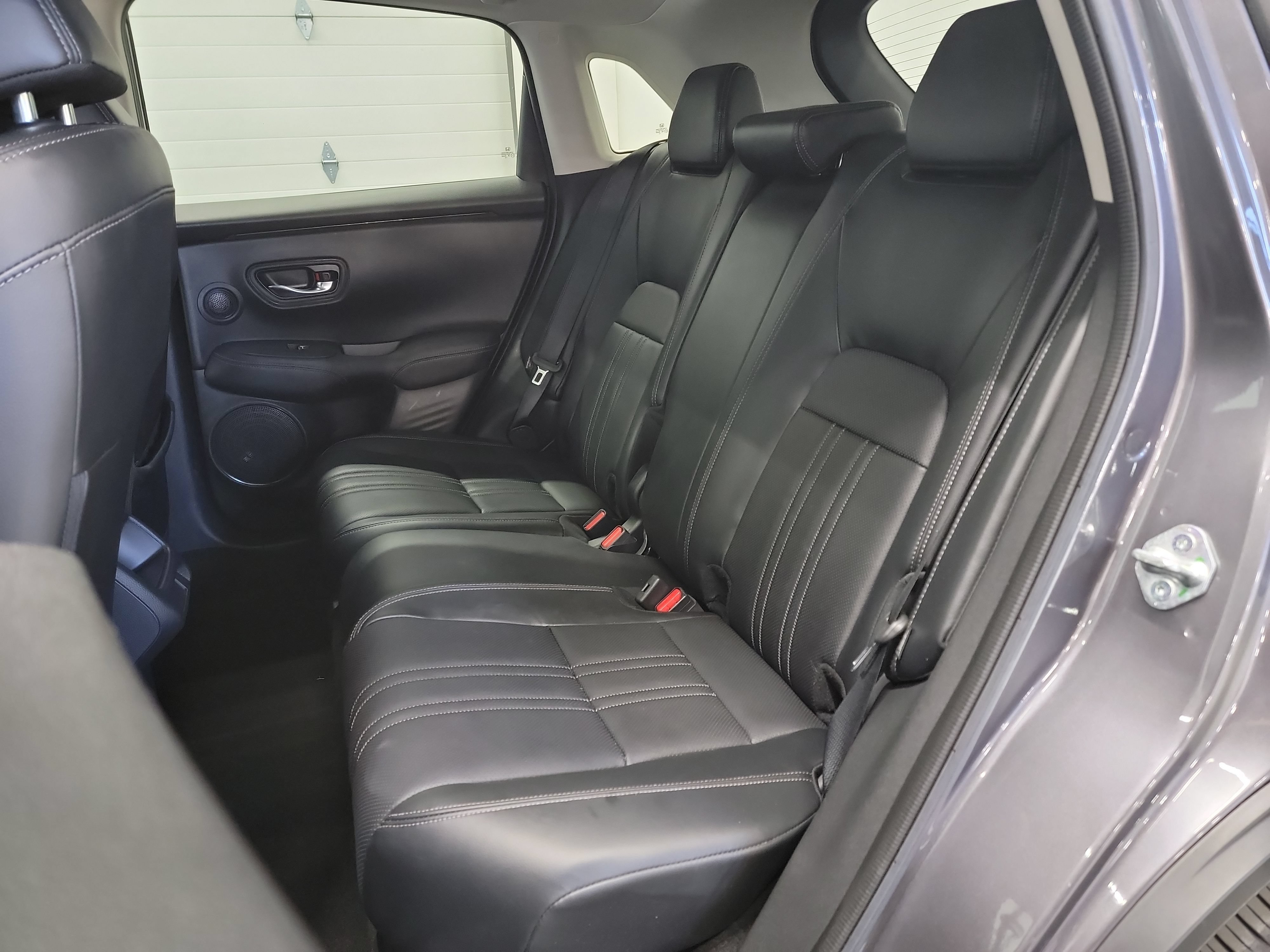Used 2024 Honda HR-V EX-L image 28